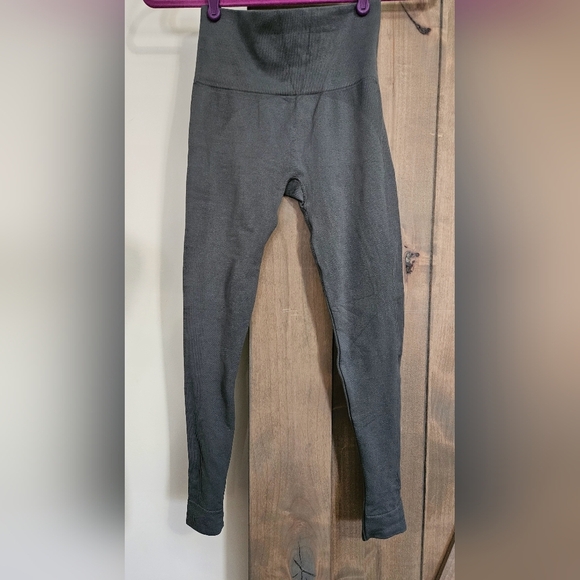 SET ACTIVE Sculptflex Power legging in Slate green. Size XS - Picture 11 of 11